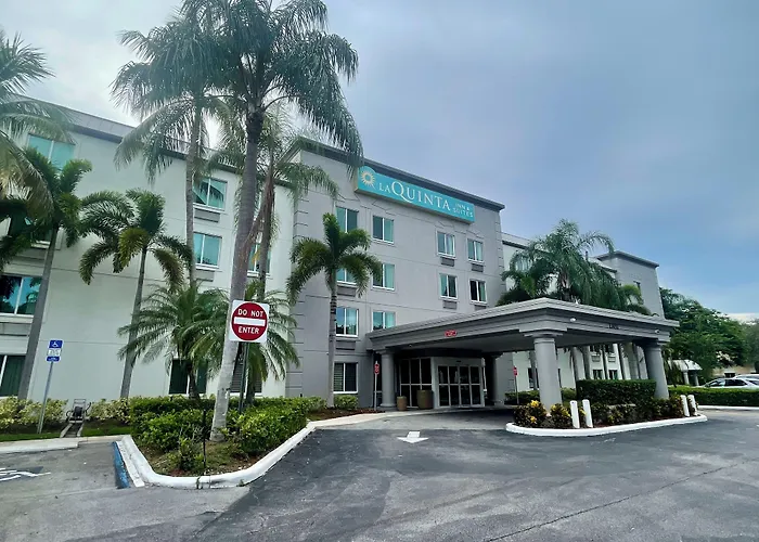 La Quinta Inn & Suites By Wyndham Sawgrass